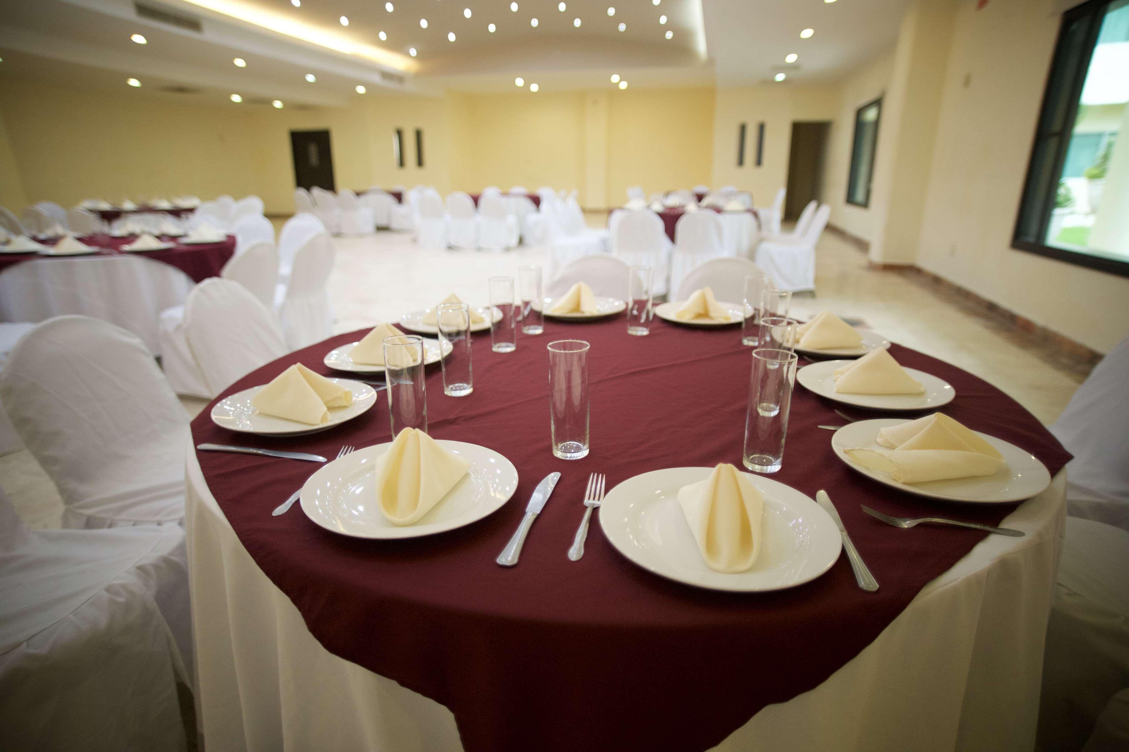 Hotel Gran Tuxtepec Plaza Zewnętrze zdjęcie
