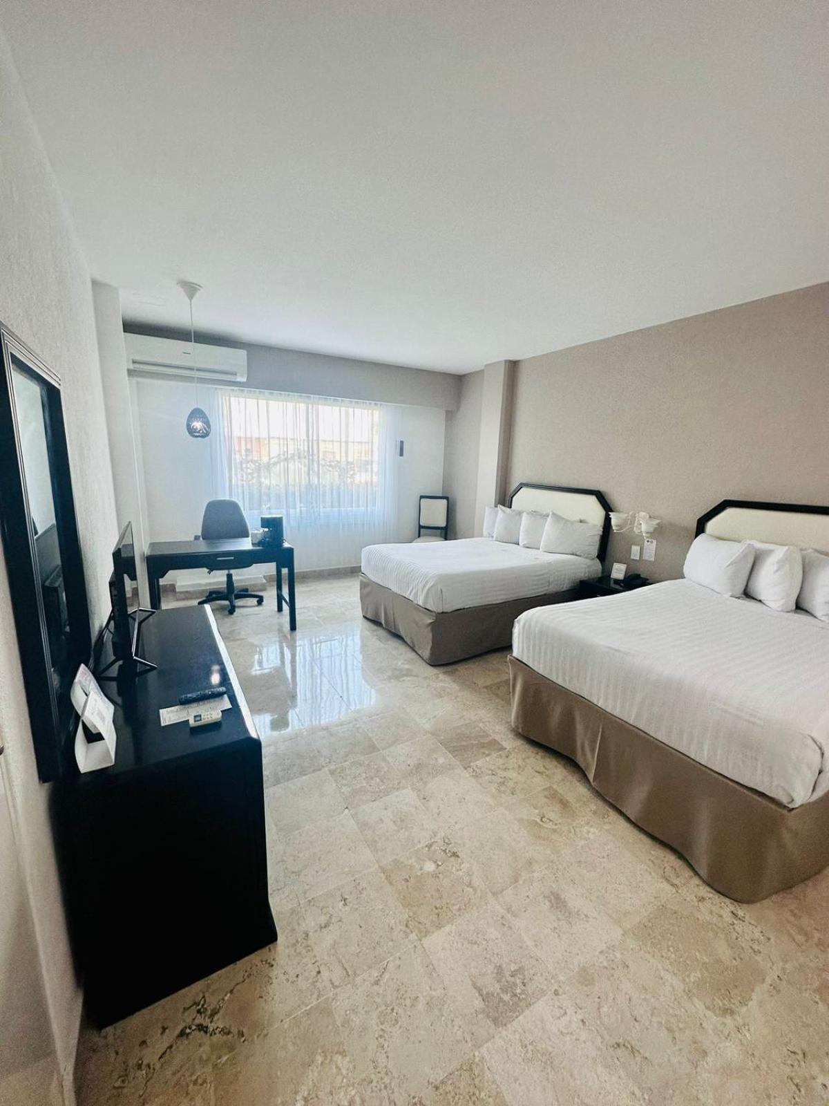 Hotel Gran Tuxtepec Plaza Zewnętrze zdjęcie